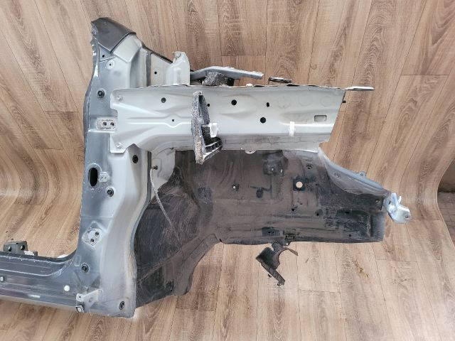 bontott SUZUKI SX4 S-Cross Jobb A Oszlop