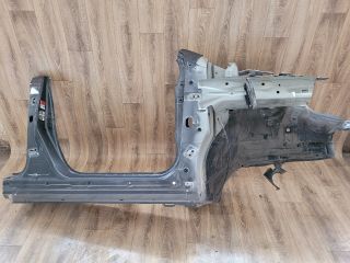 bontott SUZUKI SX4 S-Cross Jobb A Oszlop