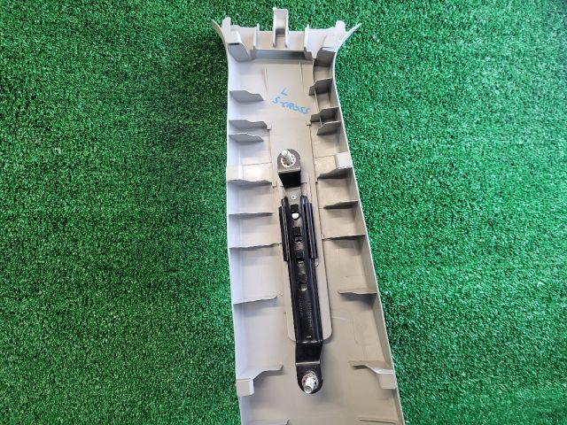 bontott SUZUKI SX4 S-Cross Jobb B Oszlop Burkolat