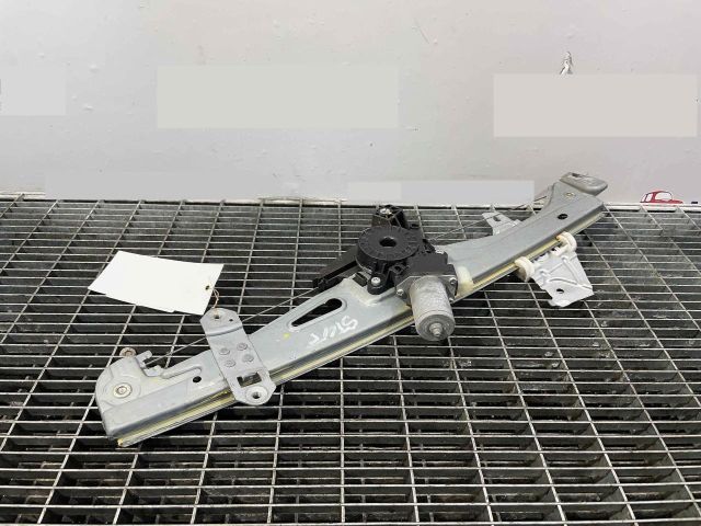 bontott SUZUKI SX4 S-Cross Jobb első Ablakemelő Szerkezet (Elektromos)