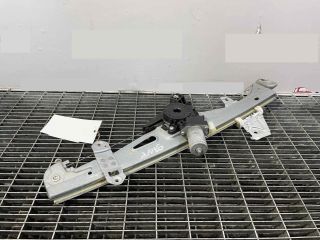 bontott SUZUKI SX4 S-Cross Jobb első Ablakemelő Szerkezet (Elektromos)