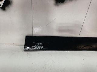 bontott SUZUKI SX4 S-Cross Jobb első Ajtó Díszléc