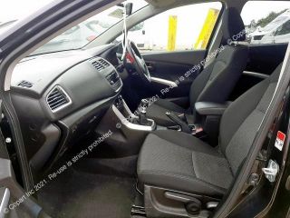 bontott SUZUKI SX4 S-Cross Jobb első Ajtó (Üres lemez)