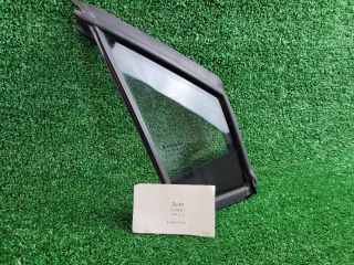 bontott SUZUKI SX4 S-Cross Jobb első Fixüveg (Ajtóban)