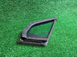 bontott SUZUKI SX4 S-Cross Jobb első Fixüveg (Ajtóban)