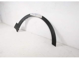 bontott SUZUKI SX4 S-Cross Jobb első Sárvédő Díszléc