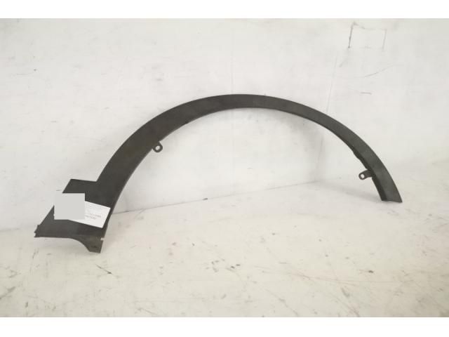 bontott SUZUKI SX4 S-Cross Jobb első Sárvédő Díszléc