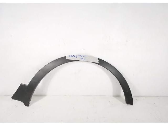 bontott SUZUKI SX4 S-Cross Jobb első Sárvédő Díszléc