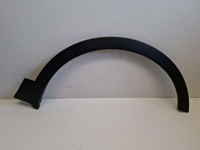 bontott SUZUKI SX4 S-Cross Jobb első Sárvédő Szélesítő