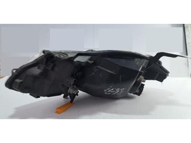 bontott SUZUKI SX4 S-Cross Jobb Fényszóró