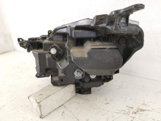 bontott SUZUKI SX4 S-Cross Jobb Fényszóró