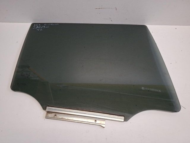 bontott SUZUKI SX4 S-Cross Jobb hátsó Ablak