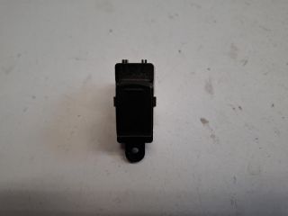 bontott SUZUKI SX4 S-Cross Jobb hátsó Ablakemelő Kapcsoló