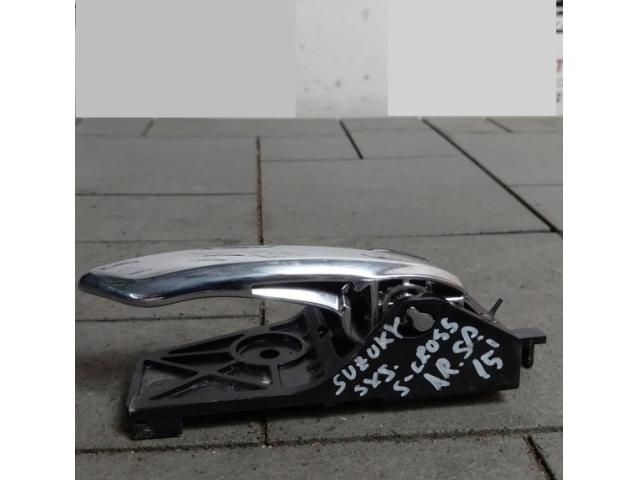 bontott SUZUKI SX4 S-Cross Jobb hátsó Belső Kilincs