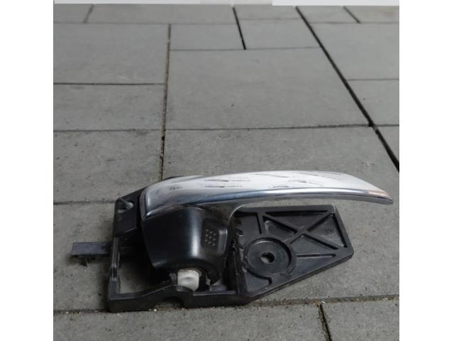 bontott SUZUKI SX4 S-Cross Jobb hátsó Belső Kilincs