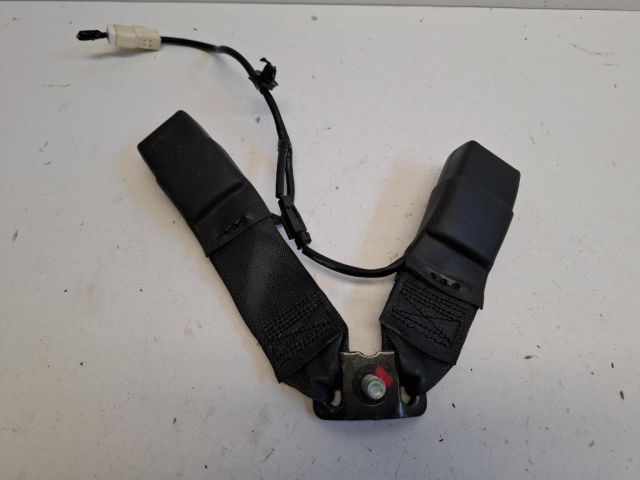 bontott SUZUKI SX4 S-Cross Jobb hátsó Biztonsági Öv Csat