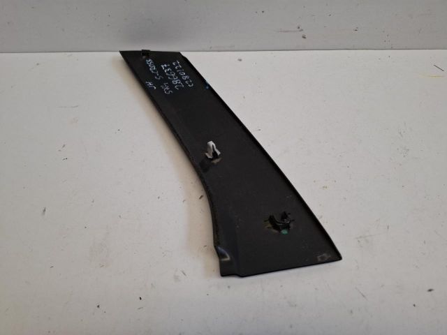 bontott SUZUKI SX4 S-Cross Jobb hátsó Hátsó Ajtókeret Burkolat