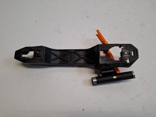 bontott SUZUKI SX4 S-Cross Jobb hátsó Külső Kilincsfészek