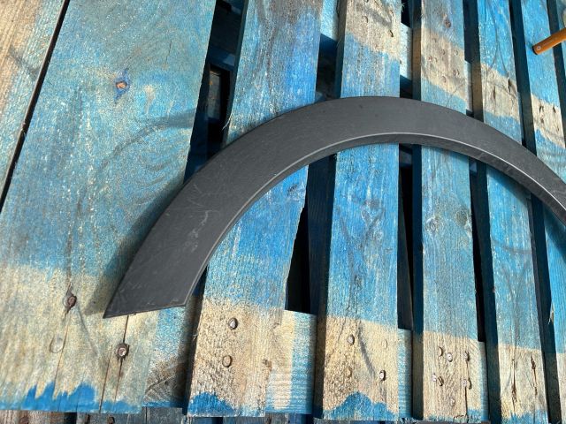 bontott SUZUKI SX4 S-Cross Jobb hátsó Sárvédő Díszléc