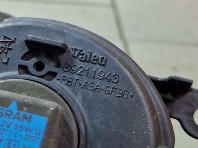 bontott SUZUKI SX4 S-Cross Jobb Ködfényszóró