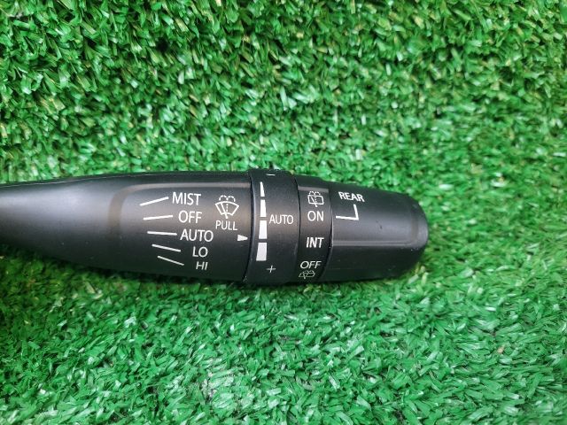 bontott SUZUKI SX4 S-Cross Jobb Kormánykapcsoló Ablaktörlő