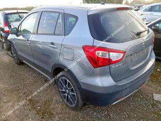 bontott SUZUKI SX4 S-Cross Jobb Szellőző