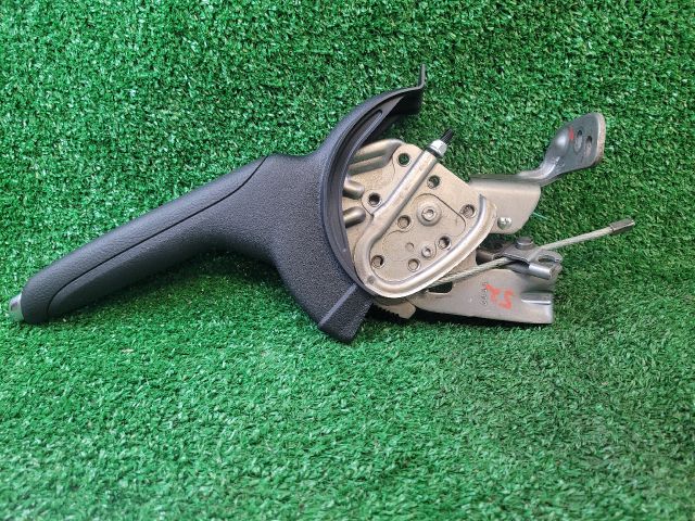 bontott SUZUKI SX4 S-Cross Kézifék Kar