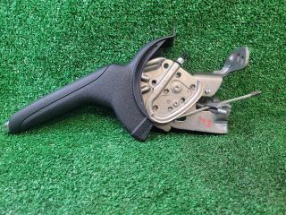 bontott SUZUKI SX4 S-Cross Kézifék Kar