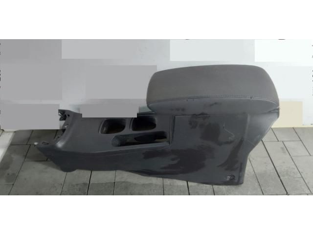 bontott SUZUKI SX4 S-Cross Könyöklő