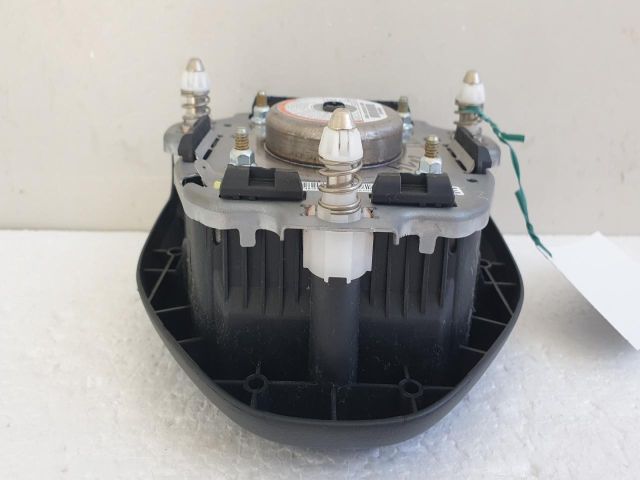 bontott SUZUKI SX4 S-Cross Kormánylégzsák