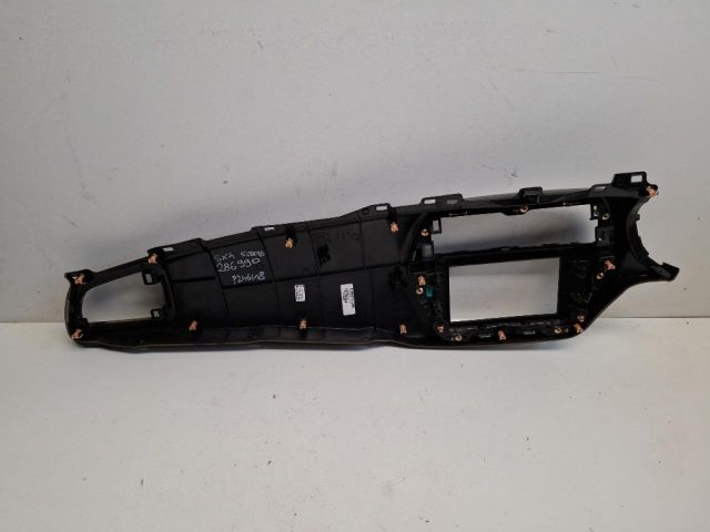 bontott SUZUKI SX4 S-Cross Középső Műszerfal Díszléc