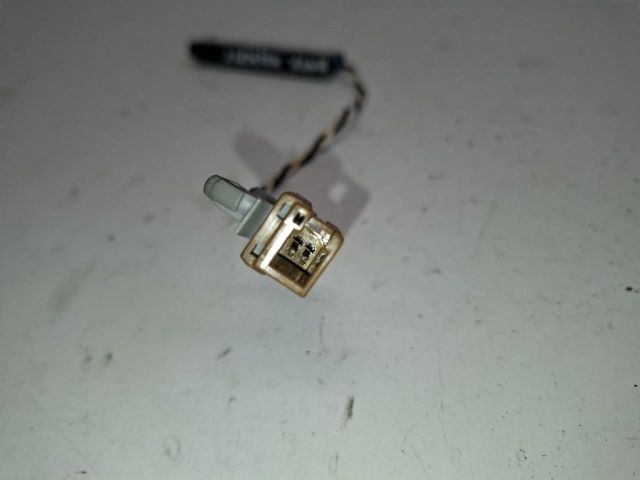 bontott SUZUKI SX4 S-Cross Kulcs Nélküli Nyitás Jeladó