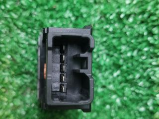 bontott SUZUKI SX4 S-Cross Menetstabilizátor Kapcsoló