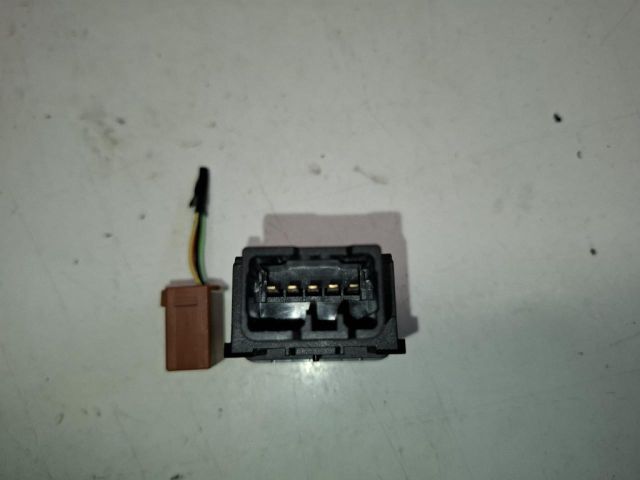 bontott SUZUKI SX4 S-Cross Menetstabilizátor Kapcsoló