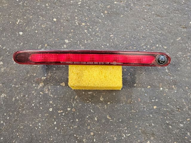 bontott SUZUKI SX4 S-Cross Pótféklámpa