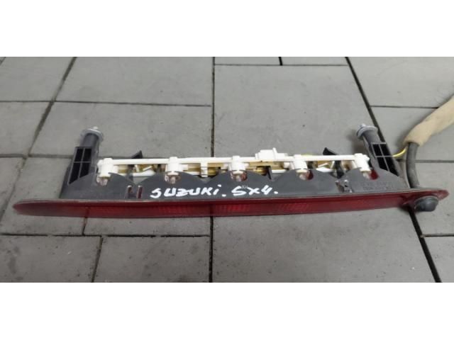 bontott SUZUKI SX4 S-Cross Pótféklámpa