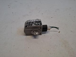 bontott SUZUKI SX4 S-Cross Riasztó Hangszóró