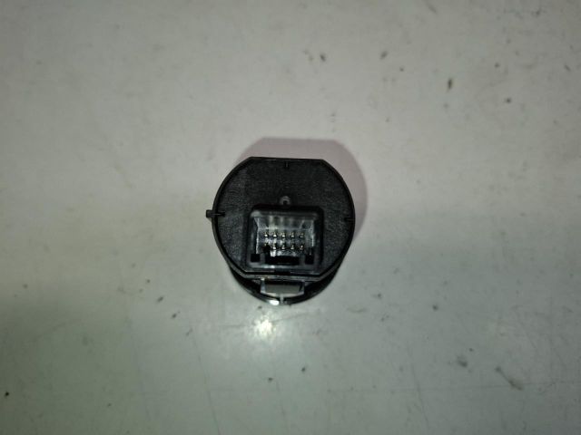 bontott SUZUKI SX4 S-Cross Start / Stop Indító Gomb