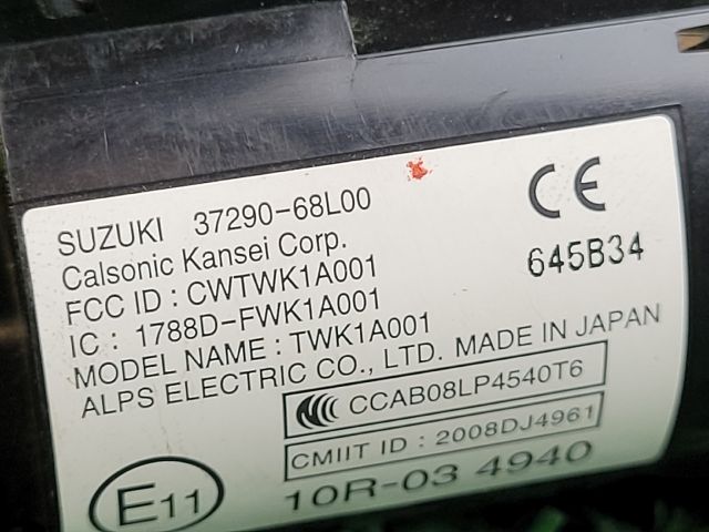 bontott SUZUKI SX4 S-Cross Start / Stop Indító Gomb