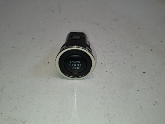 bontott SUZUKI SX4 S-Cross Start / Stop Indító Gomb