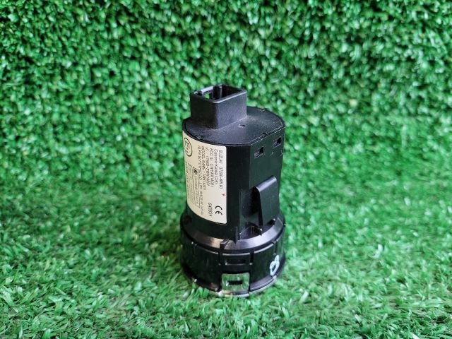 bontott SUZUKI SX4 S-Cross Start / Stop Indító Gomb