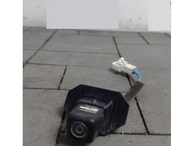 bontott SUZUKI SX4 S-Cross Tolatókamera