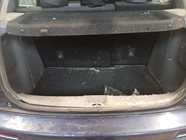 bontott SUZUKI SX4 Tankajtó