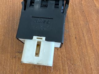 bontott SUZUKI SX4 Terepváltó Kapcsoló Kar / Gomb