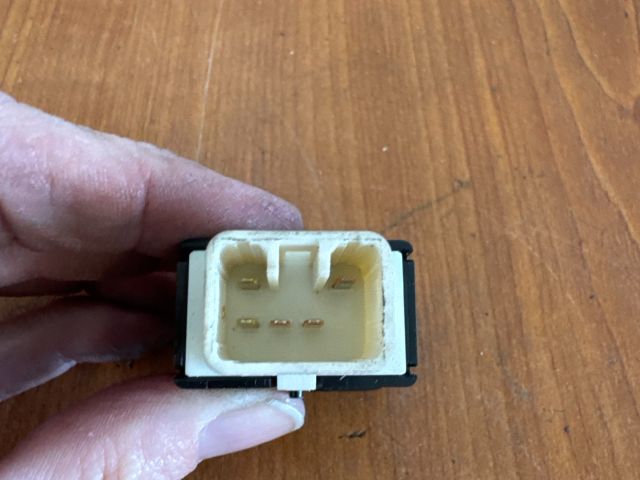 bontott SUZUKI SX4 Terepváltó Kapcsoló Kar / Gomb