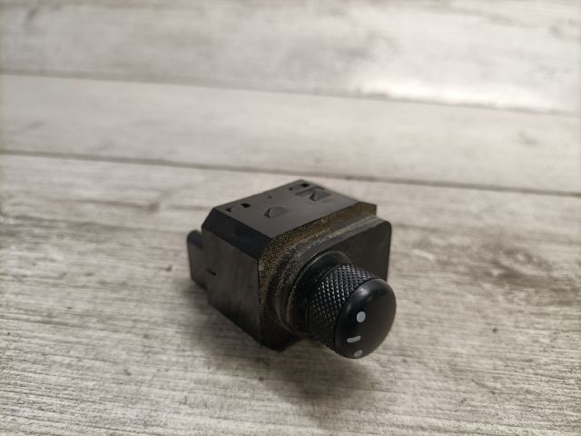 bontott SUZUKI SX4 Tükör Kapcsoló