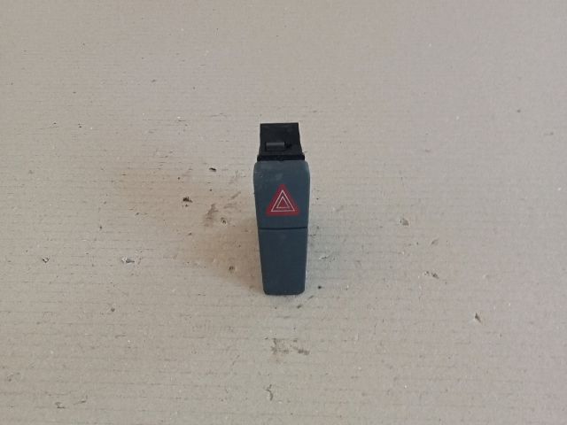 bontott SUZUKI SX4 Vészvillogó Kapcsoló