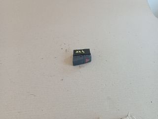 bontott SUZUKI SX4 Vészvillogó Kapcsoló