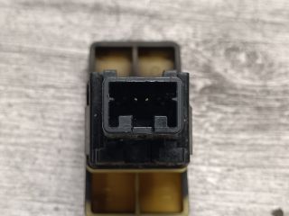 bontott SUZUKI SX4 Vészvillogó Kapcsoló