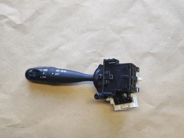 bontott SUZUKI SX4 Világítás Kapcsoló